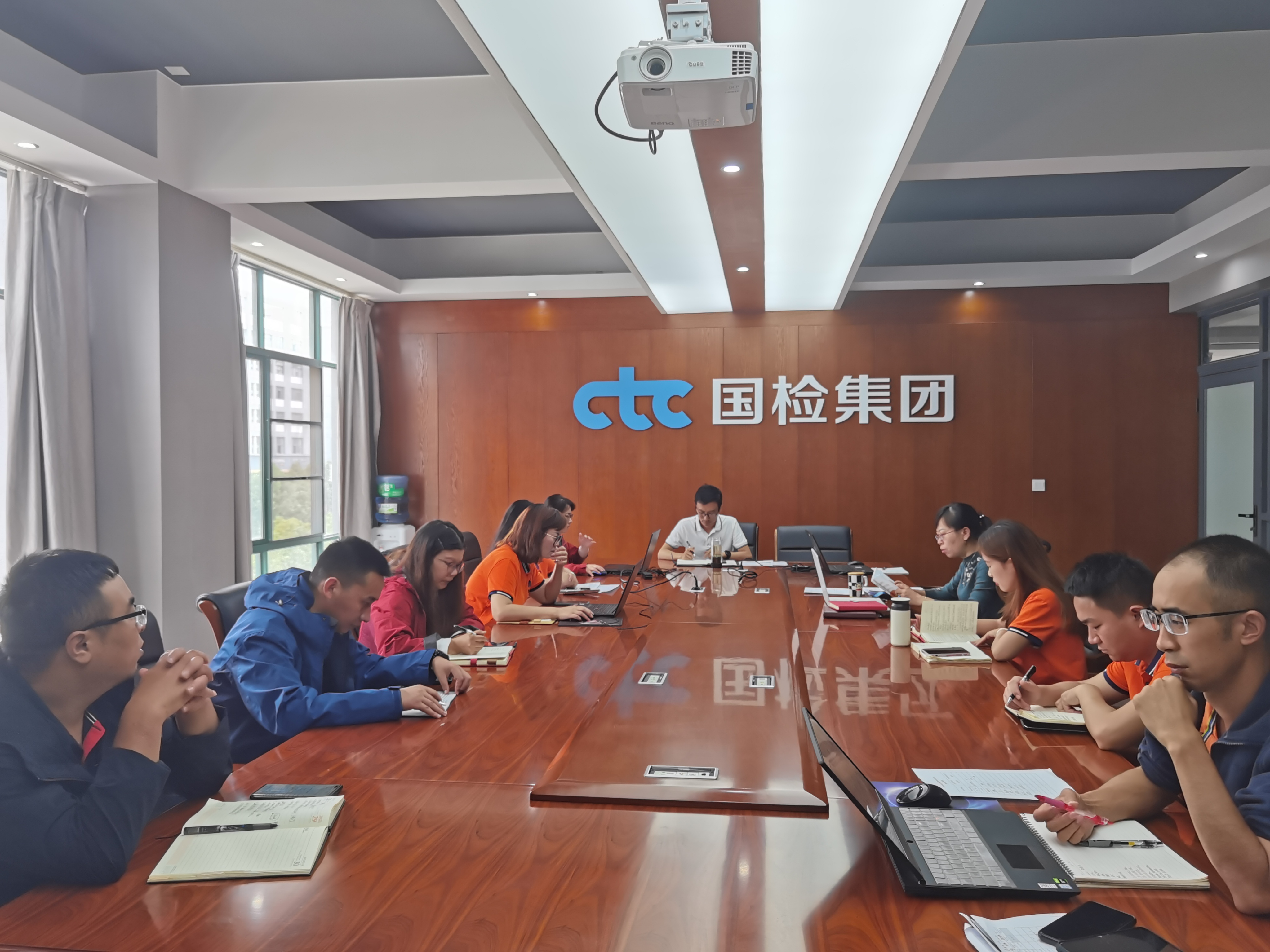 國檢集團(tuán)·云南合信黨支部開展黨員及中高層干部紀(jì)律教育學(xué)習(xí)
